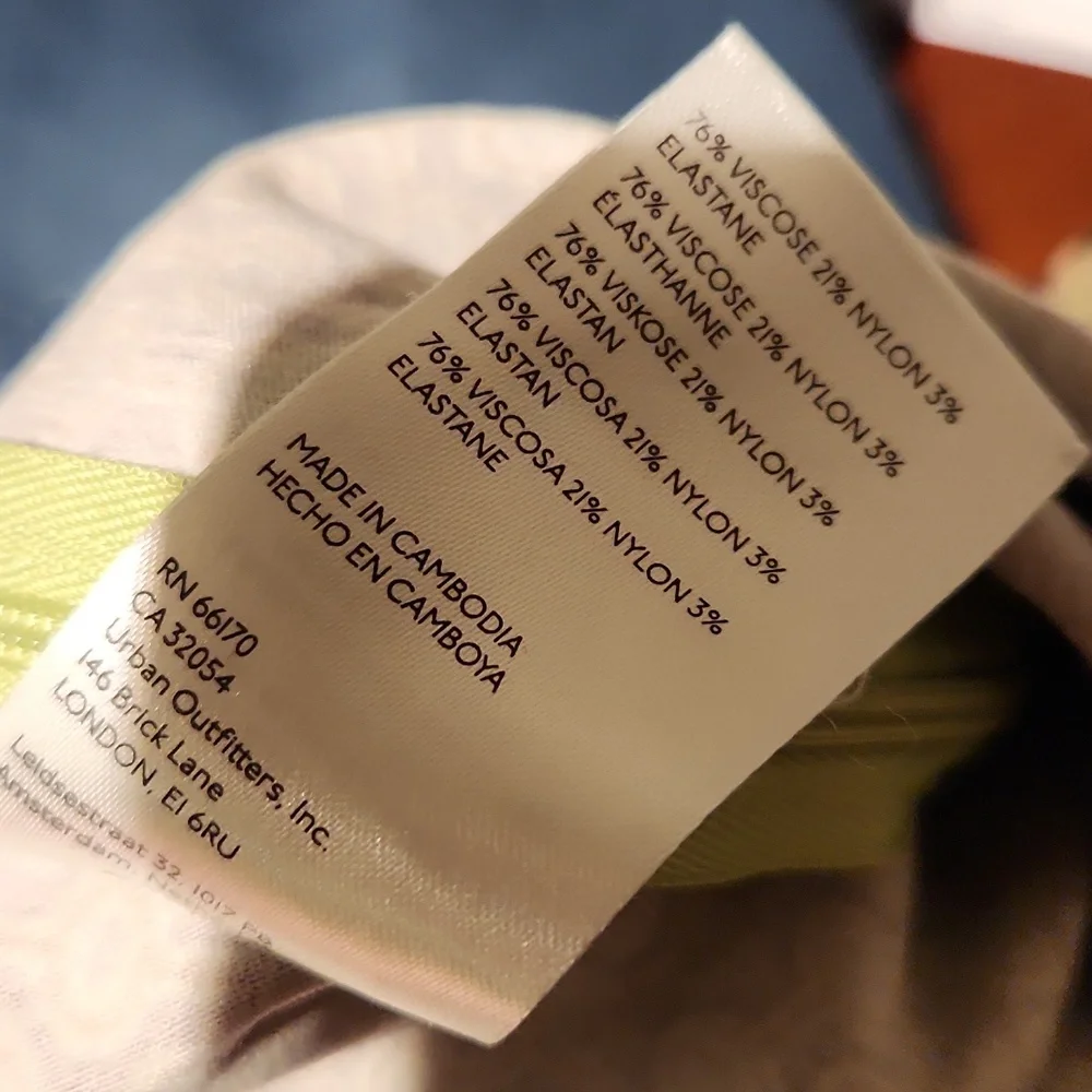 ❤️ URBAN OUTFITTERS GEOMETRIC PRINT FLARE DISCO PARTY PANTS, 6 (28) - Picture 5 of 9